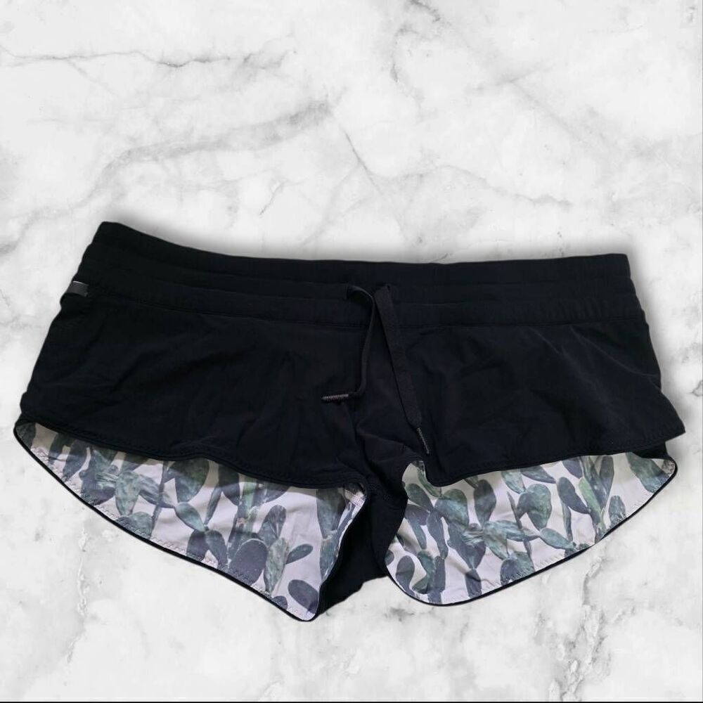 Lululemon Size 14 Water Surf Shorts Prickly Pear Reversible Black
